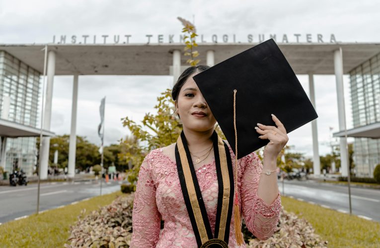 Memahami Fenomena Teplok dalam Dunia Internet: Tren, Definisi, dan Dampaknya