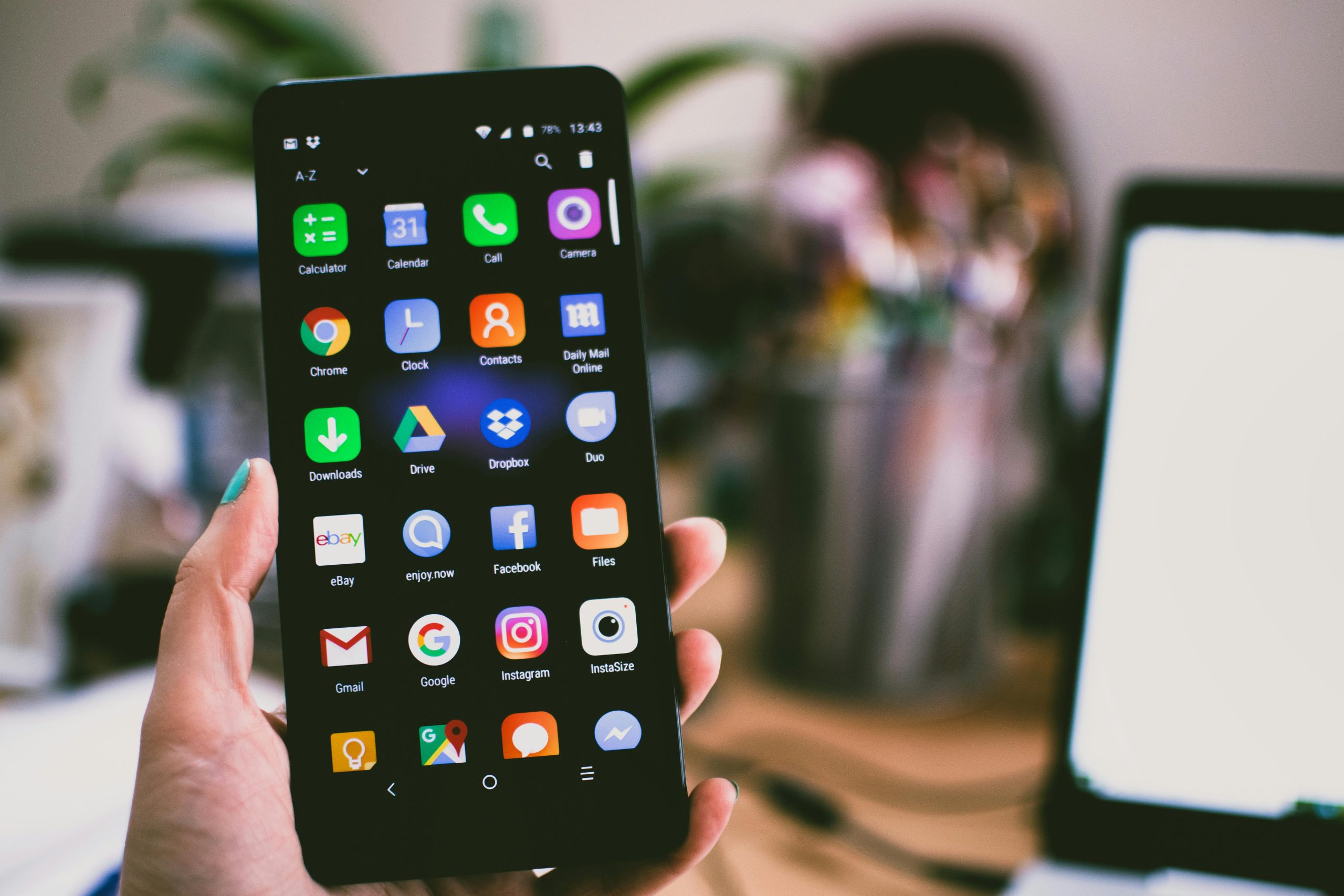 Ilustrasi pengertian android